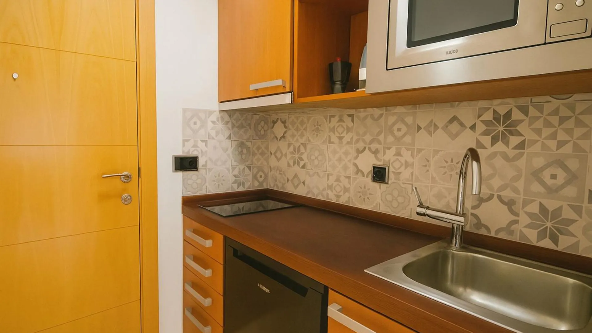 Daire Estudio Central Beach Estepona