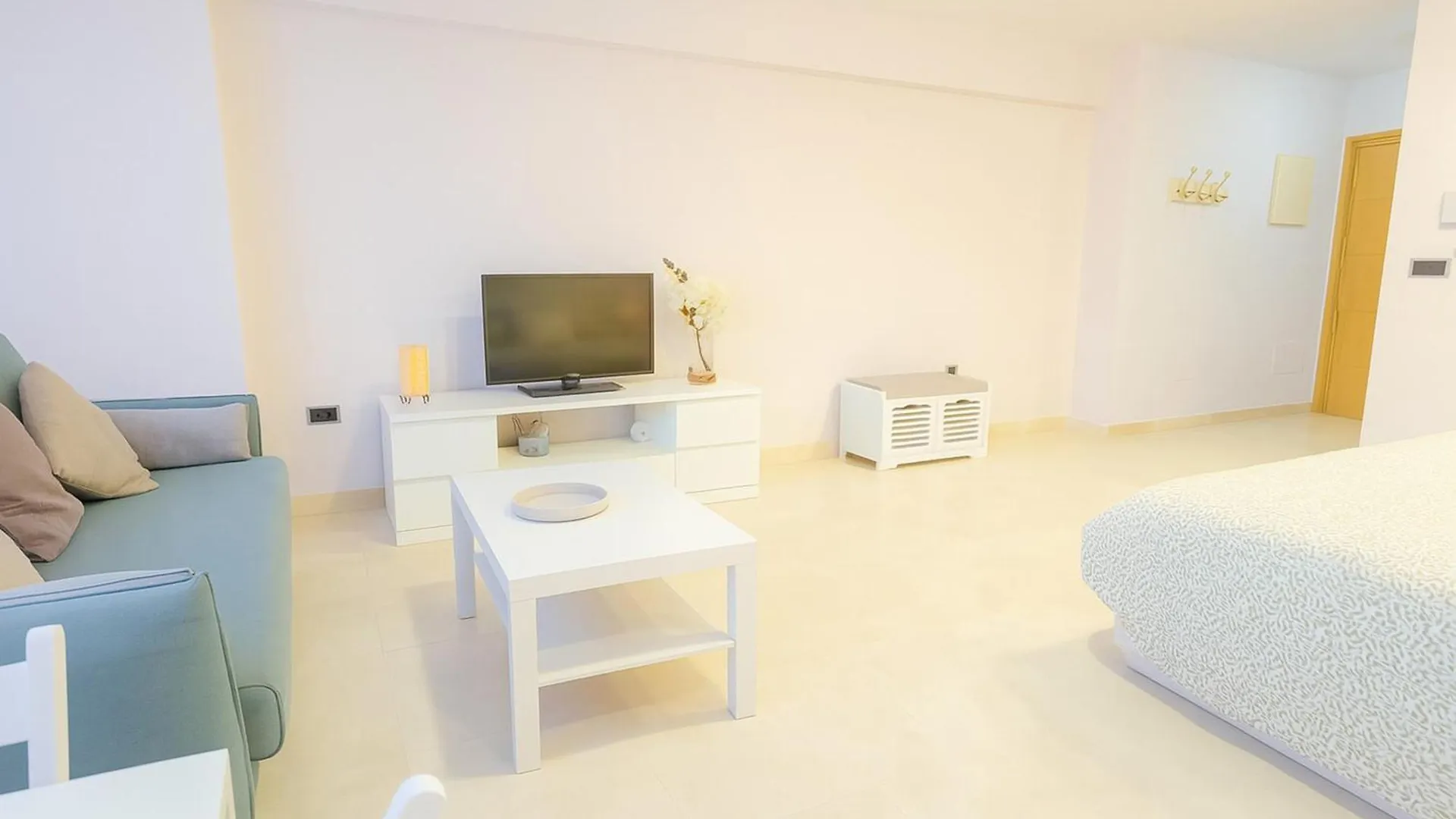 Estudio Central Beach Estepona Daire