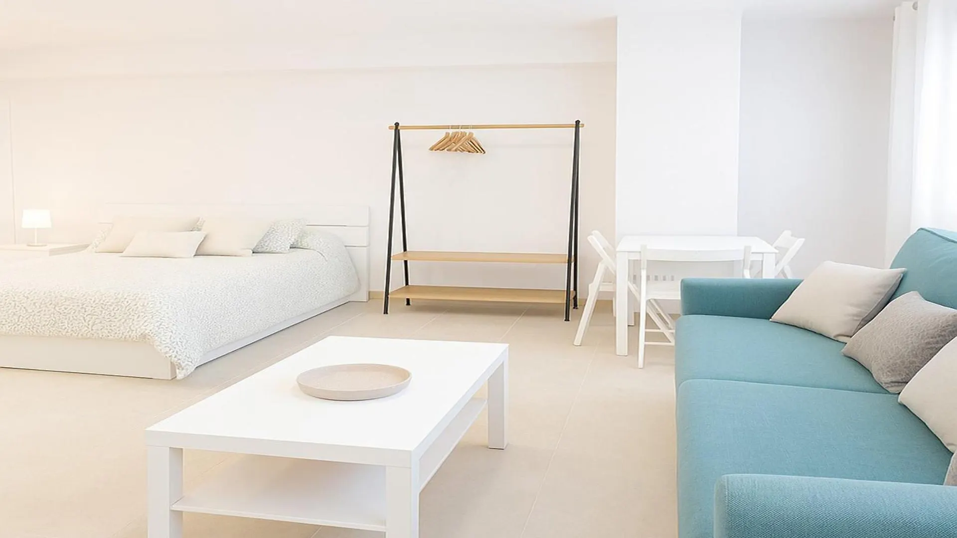 Estudio Central Beach Estepona