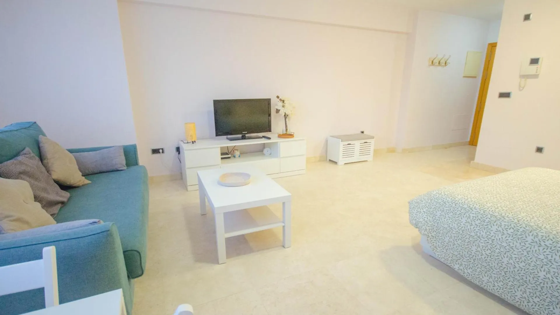 Estudio Central Beach Estepona Apartment